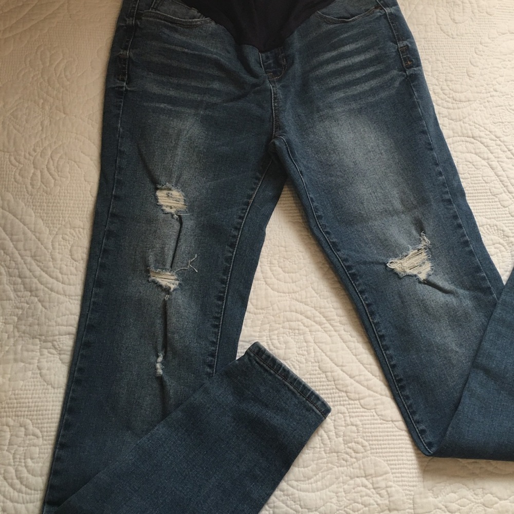 Pink Blush Maternity Skinny Jeans Distressed S